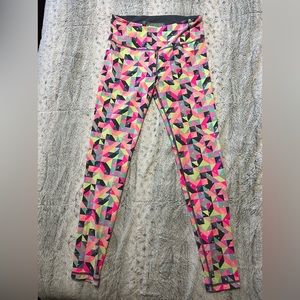 VSX Knockout Leggings • Medium • Glow In The Dark